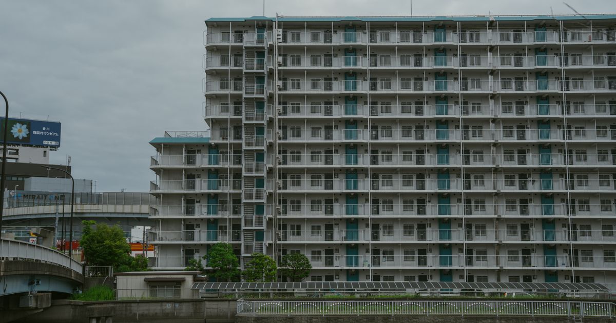 廊下が外に面した集合住宅