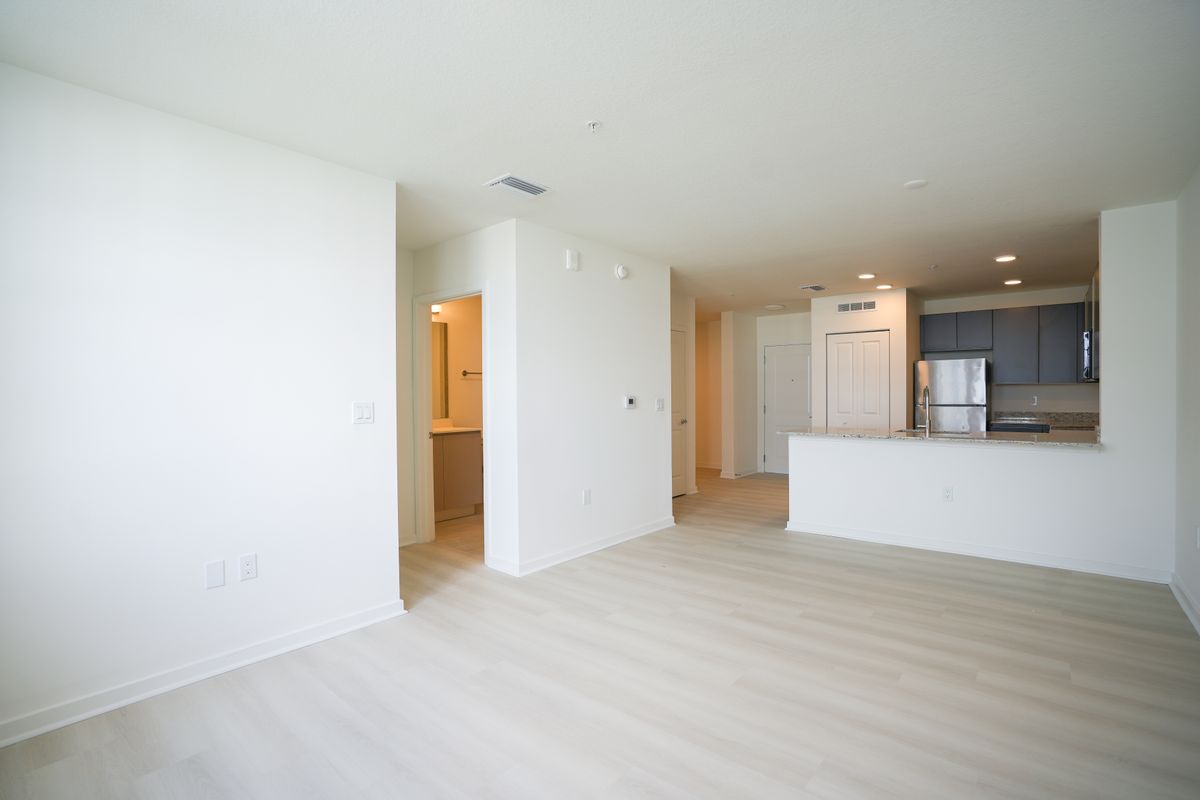 flat moves in Tolworth — Flat Moves in Tolworth — the working end of the job