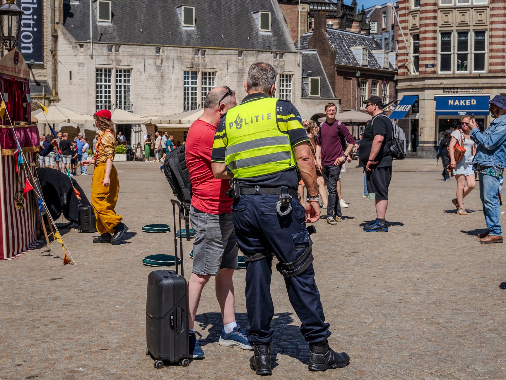 Angela de Jong schrijft erotisch verhaal in plaats van column