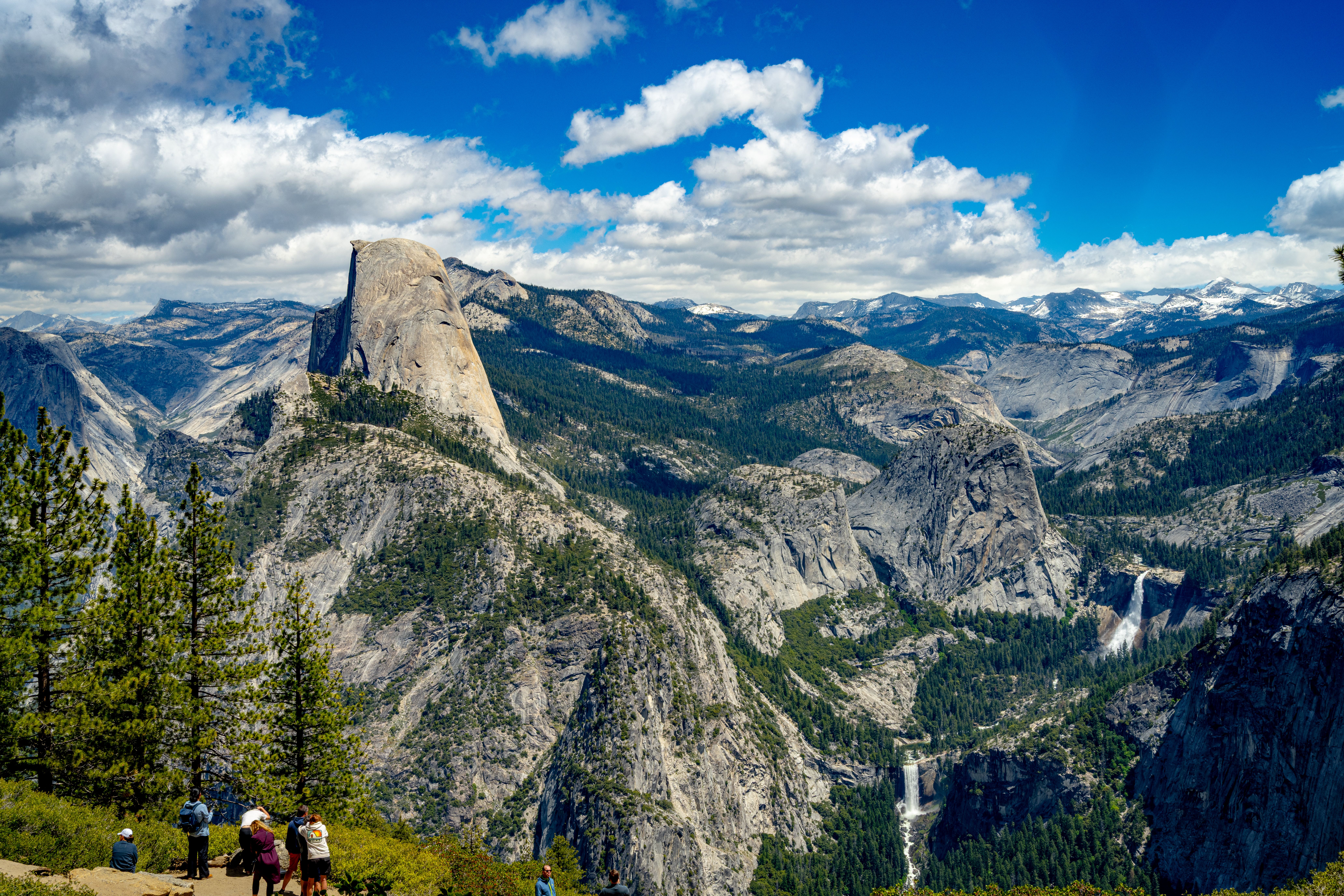 Stunning View of Half Dome in Yosemite National Park · Free Stock Photo