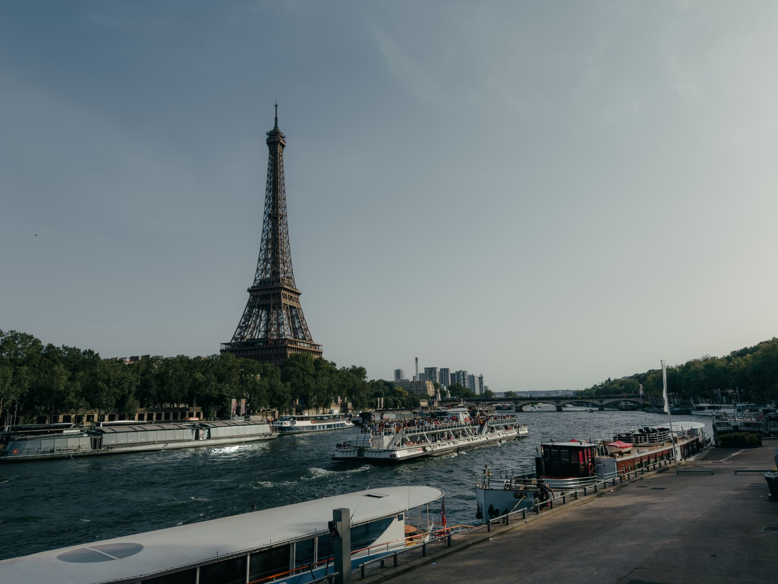 Paris travel guide