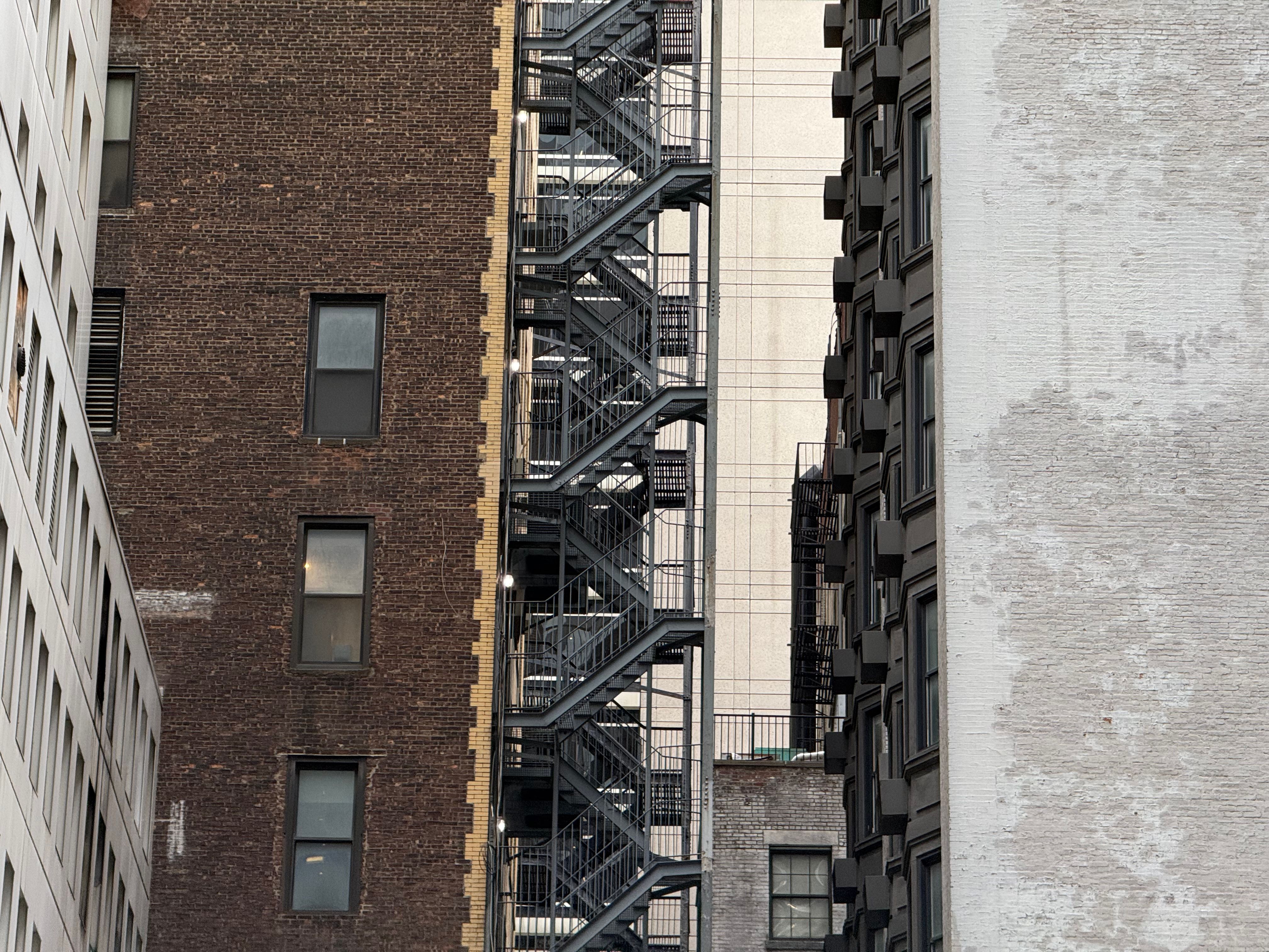 Midtown Manhattan High-Rise Evacuated After Buckling Columns and Falling Bricks