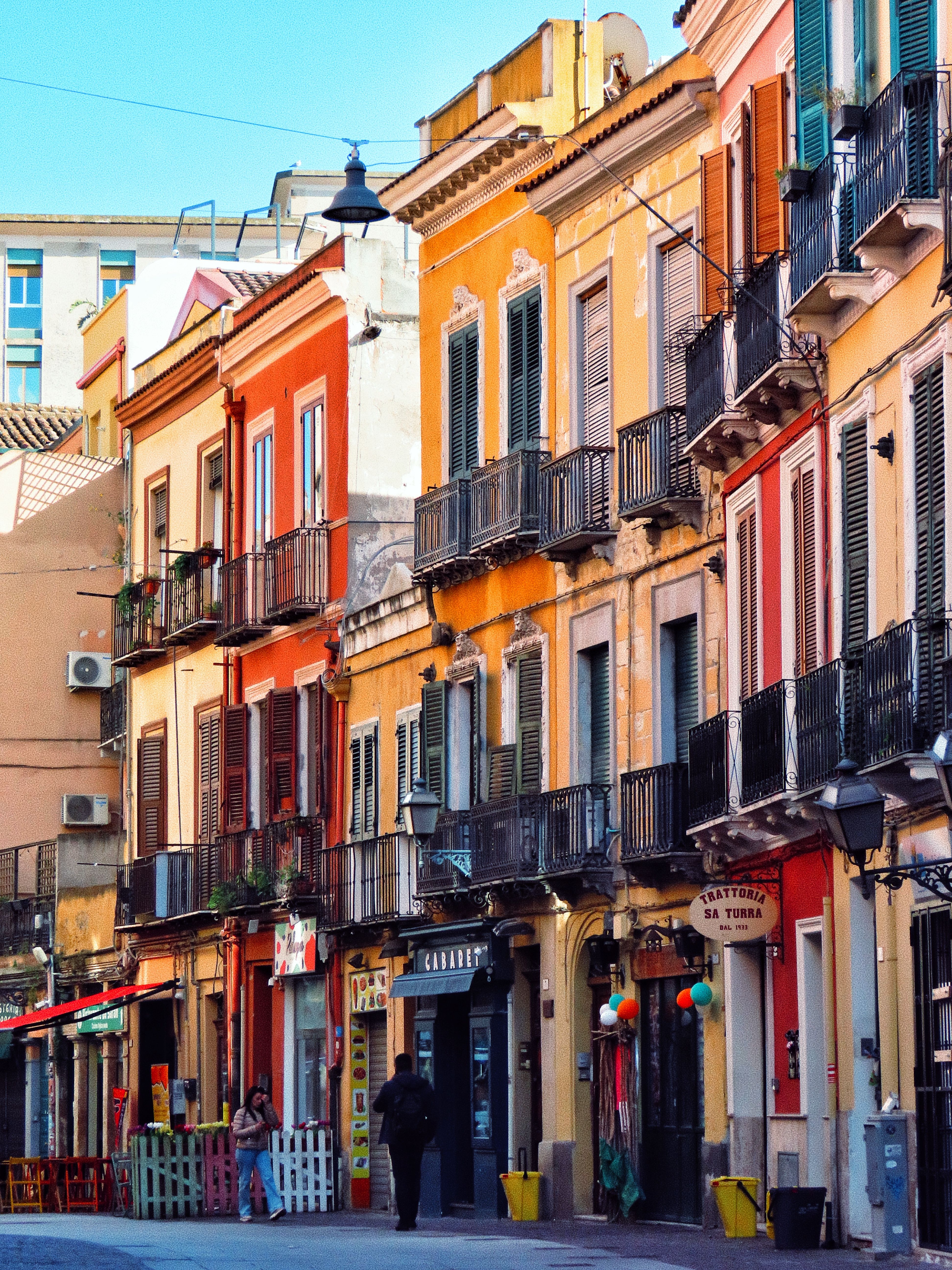 Colorful Italian Street with Historic Architecture · Free Stock Photo