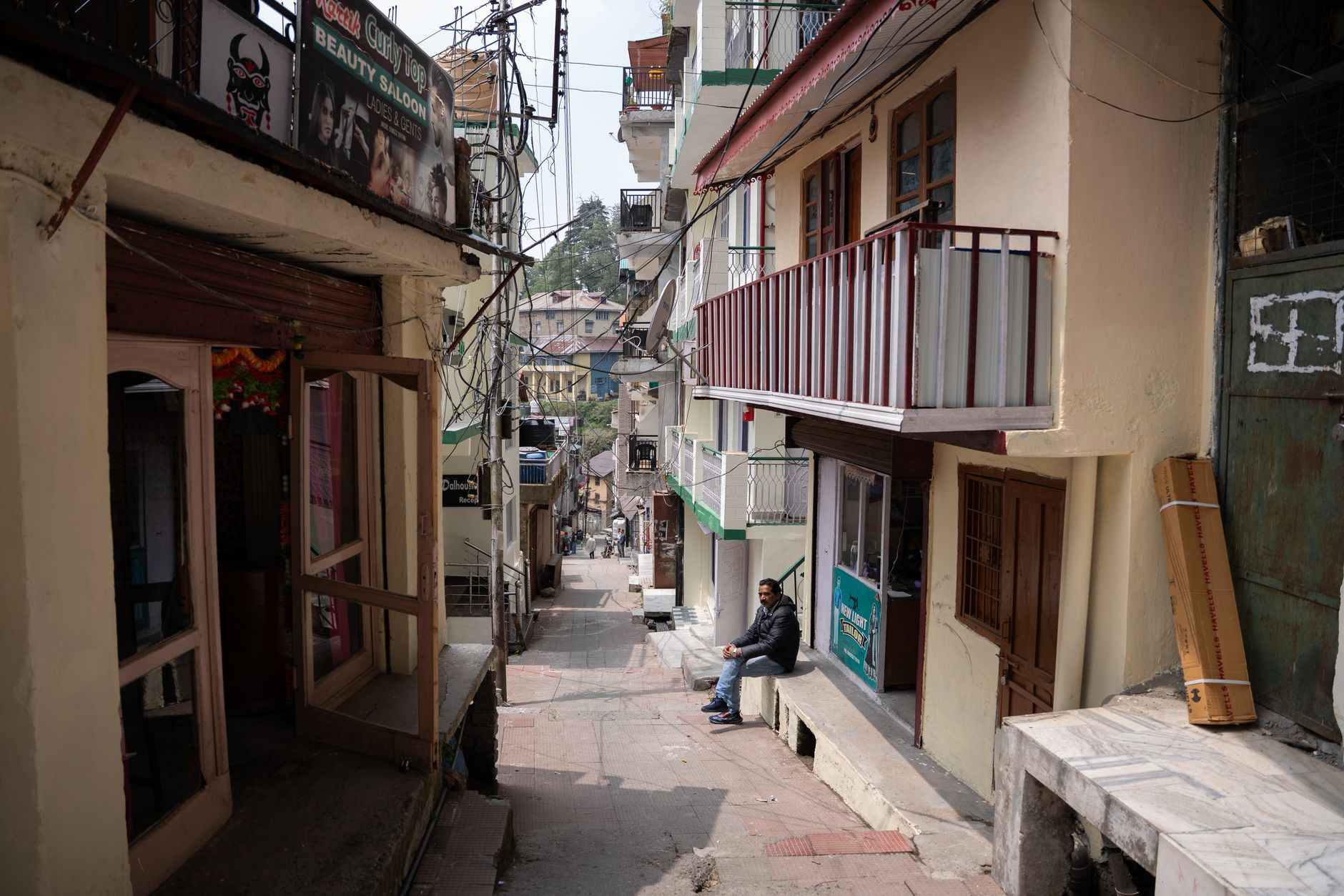 Shimla travel and vehicle rental photo 3