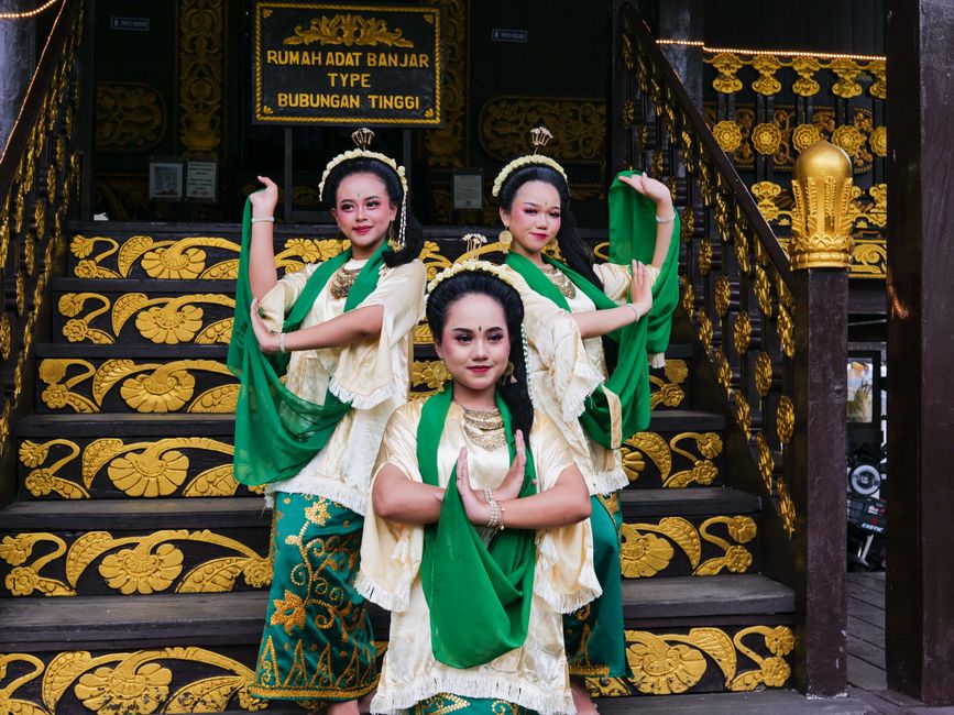 Sejarah dan Tradisi Masyarakat Kualatungkal: Jejak Budaya yang Terus Dijaga