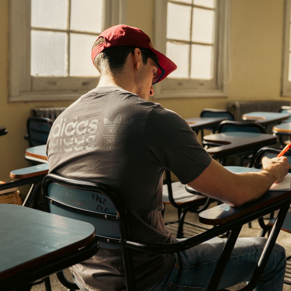 Chideock — student move with boxes and a van