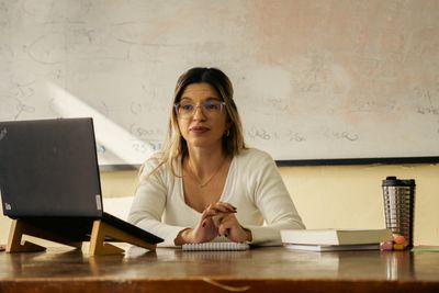 UV i UPV suspenden classes presencials per alerta naranja de pluges