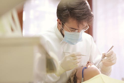 Základová fotografie zdarma na téma asiat, dentální nástroje, dioptrické brýle