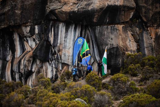 Barranco Wall scramble — Kilimanjaro