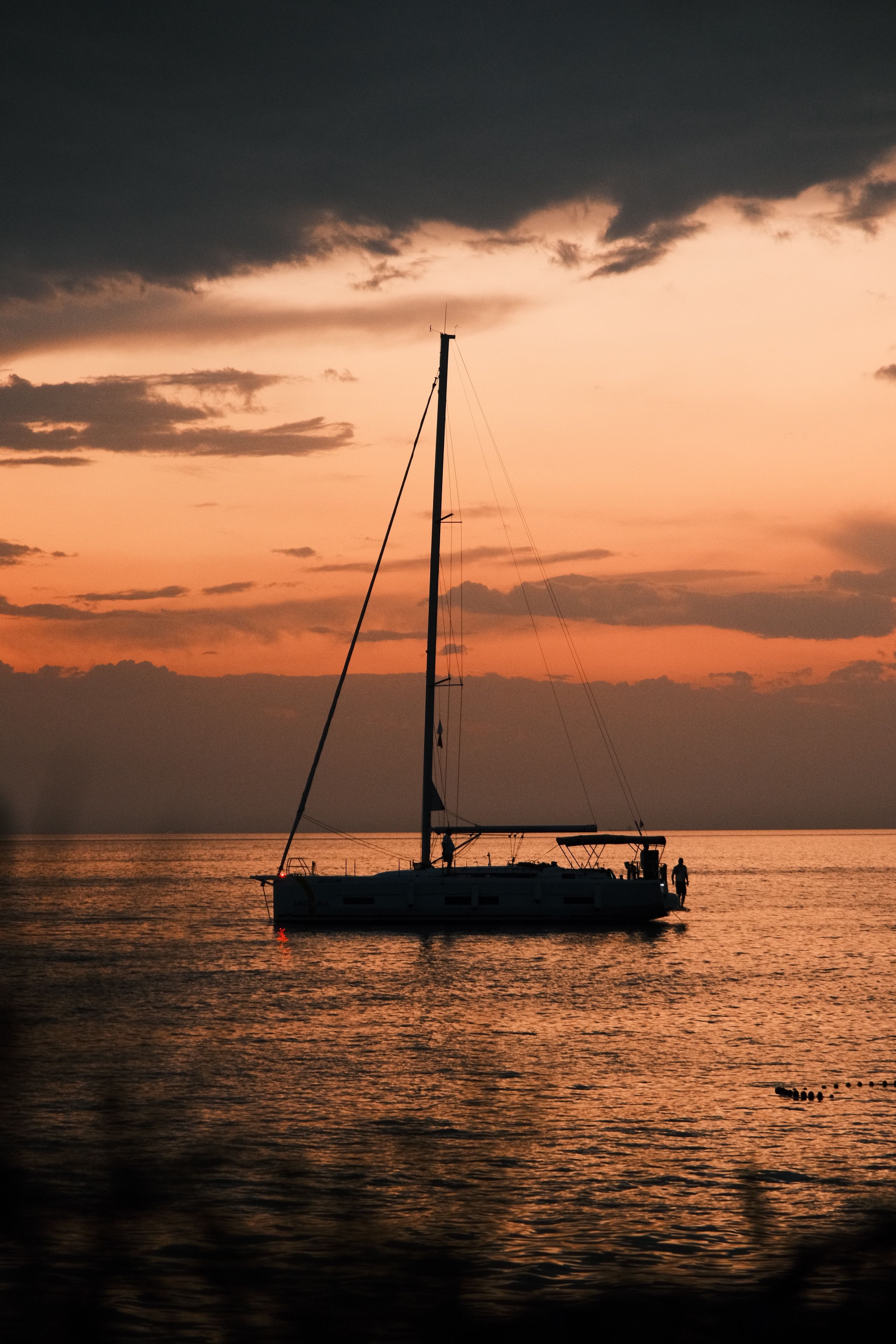 Rent a sailboat day charter Vinkeveense Plassen