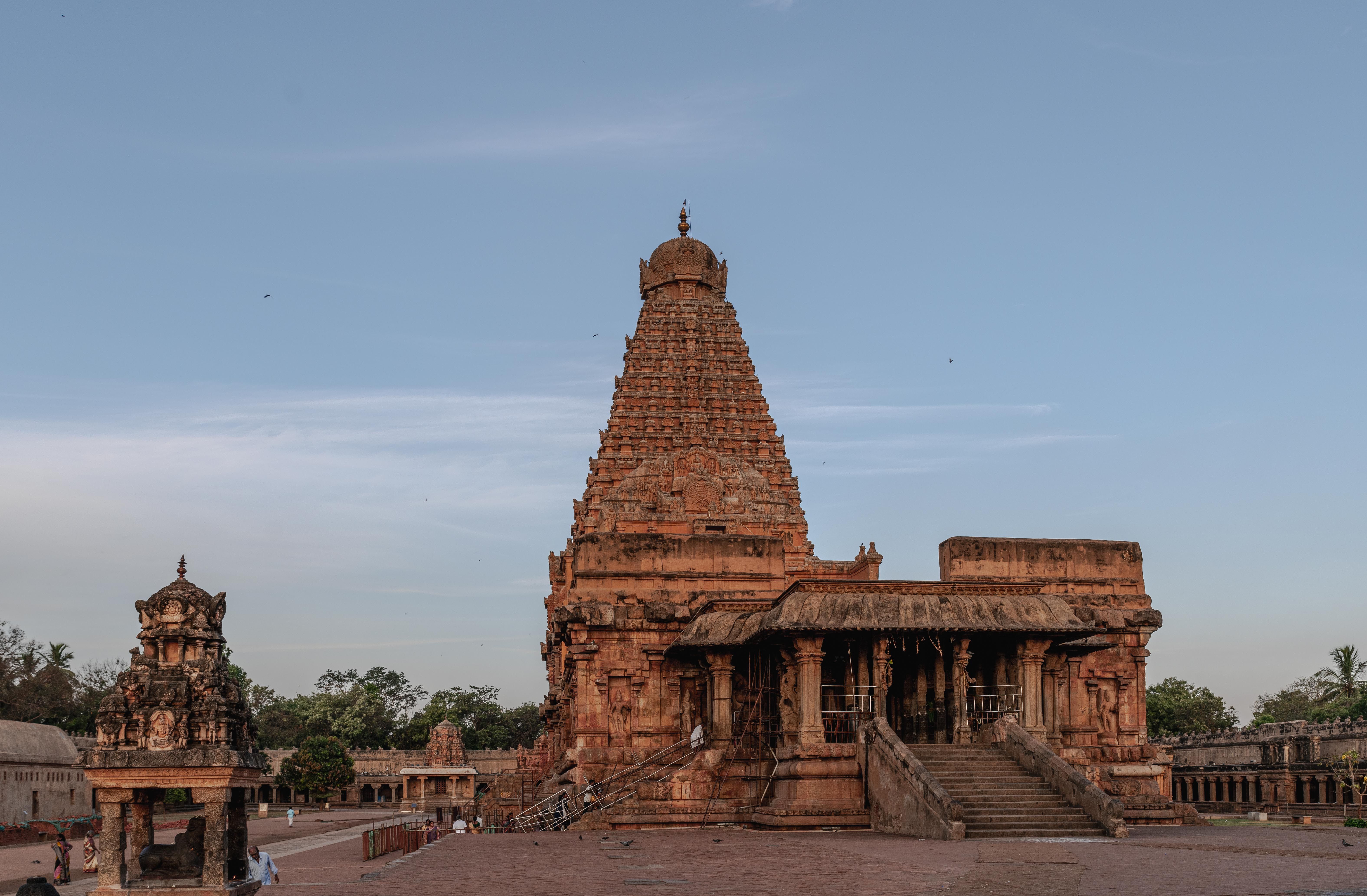 Airport transfers in Thanjavur
