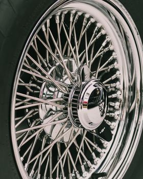 Faszinierendes Auto – Sportwagen Hintergrundbild (von Nicolas Garzn, 8000×10000, #37809250)