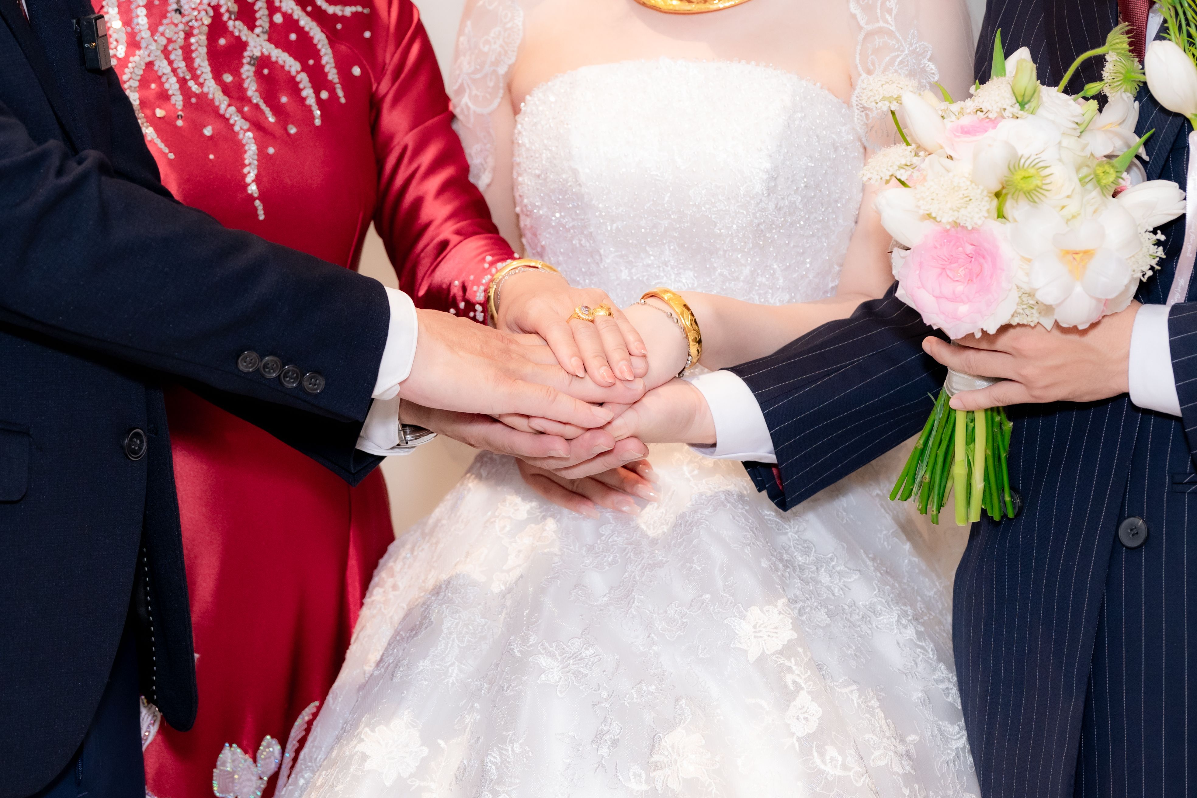 婚前必做压力测试 他如何应对家庭矛 情感配图