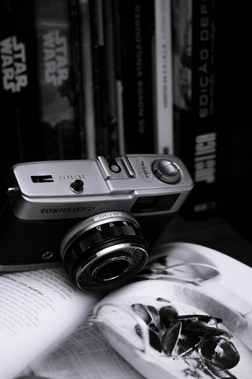 Základová fotografie zdarma na téma analogový, analogový fotoaparát, černá