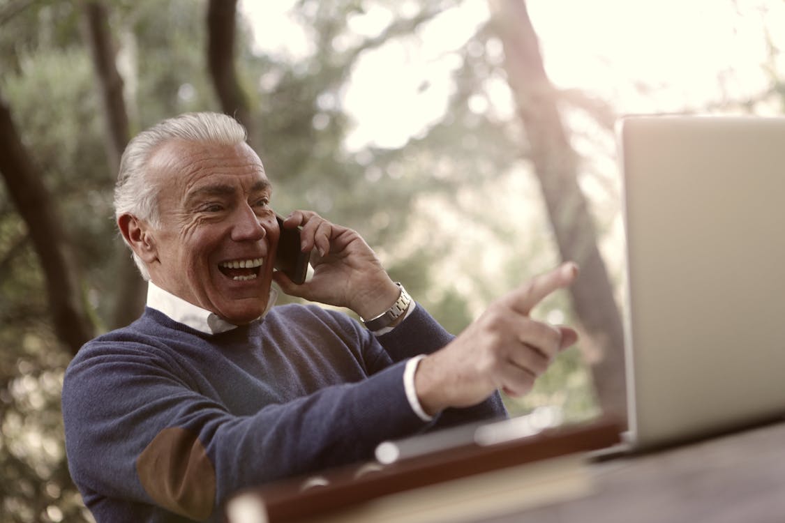How Baby Boomers Can Work Remotely from the Internet