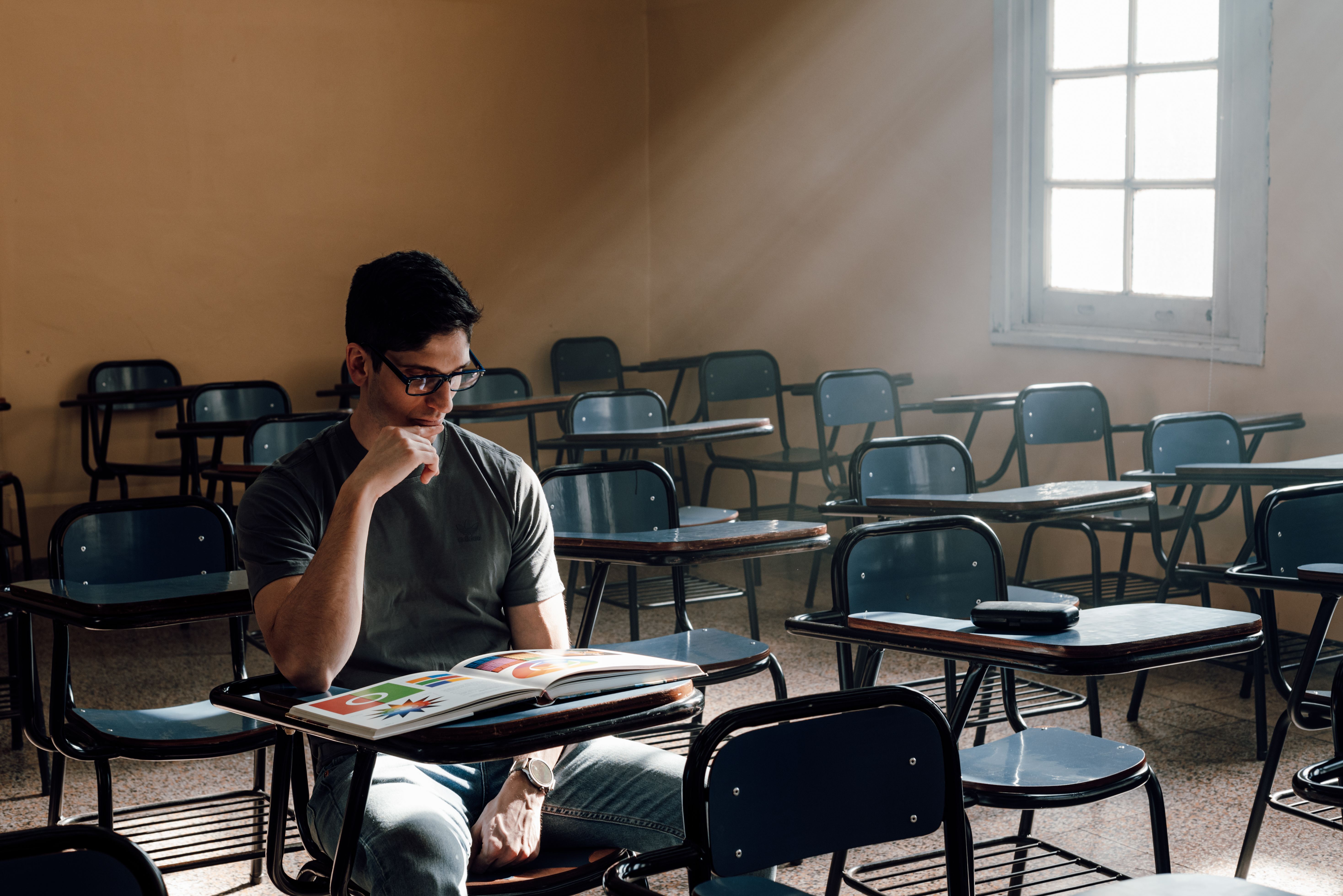 k-12 learning hub — Photo by Alex Dos Santos on Pexels