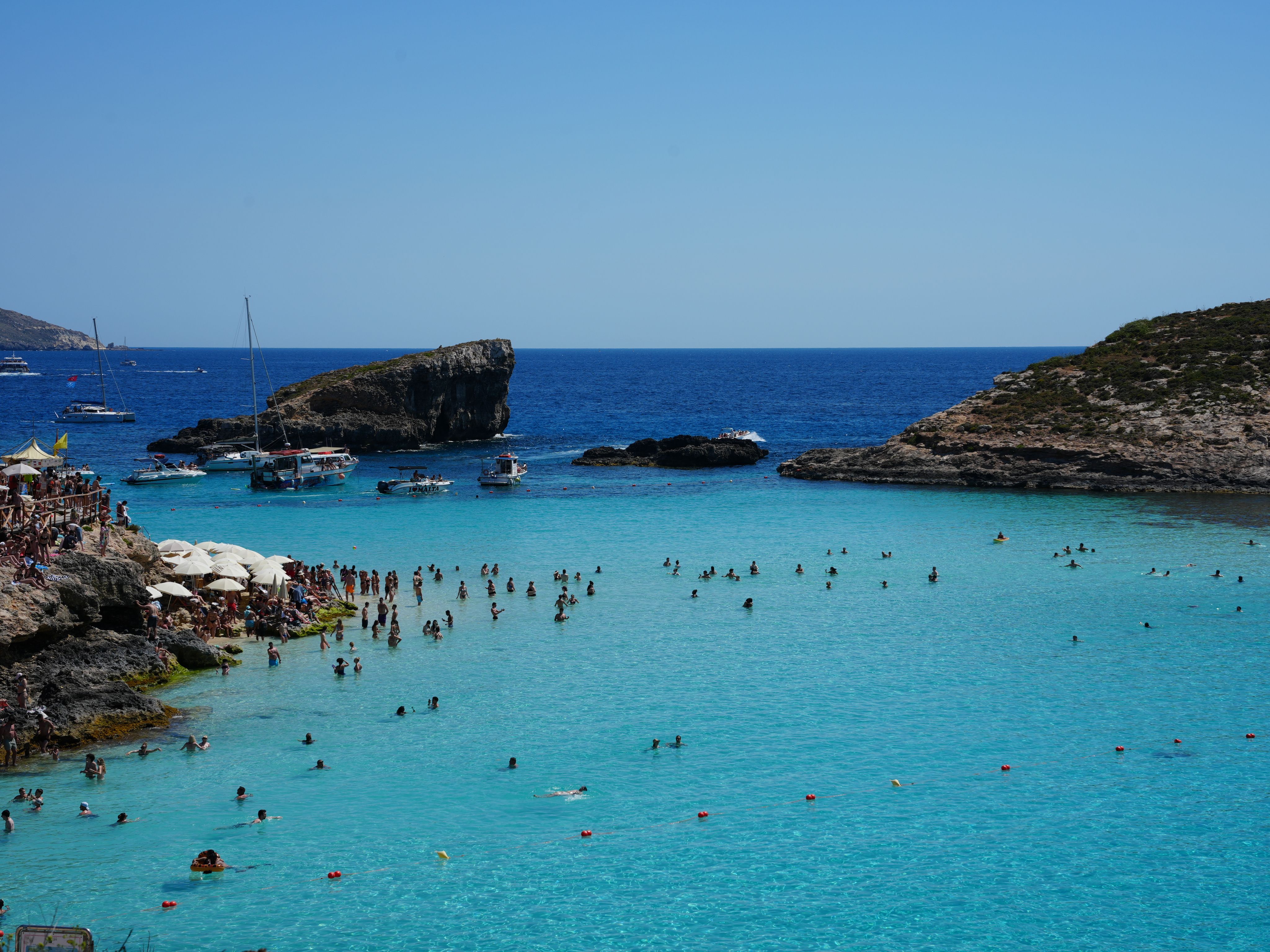 Crystal Lagoon, קומינו