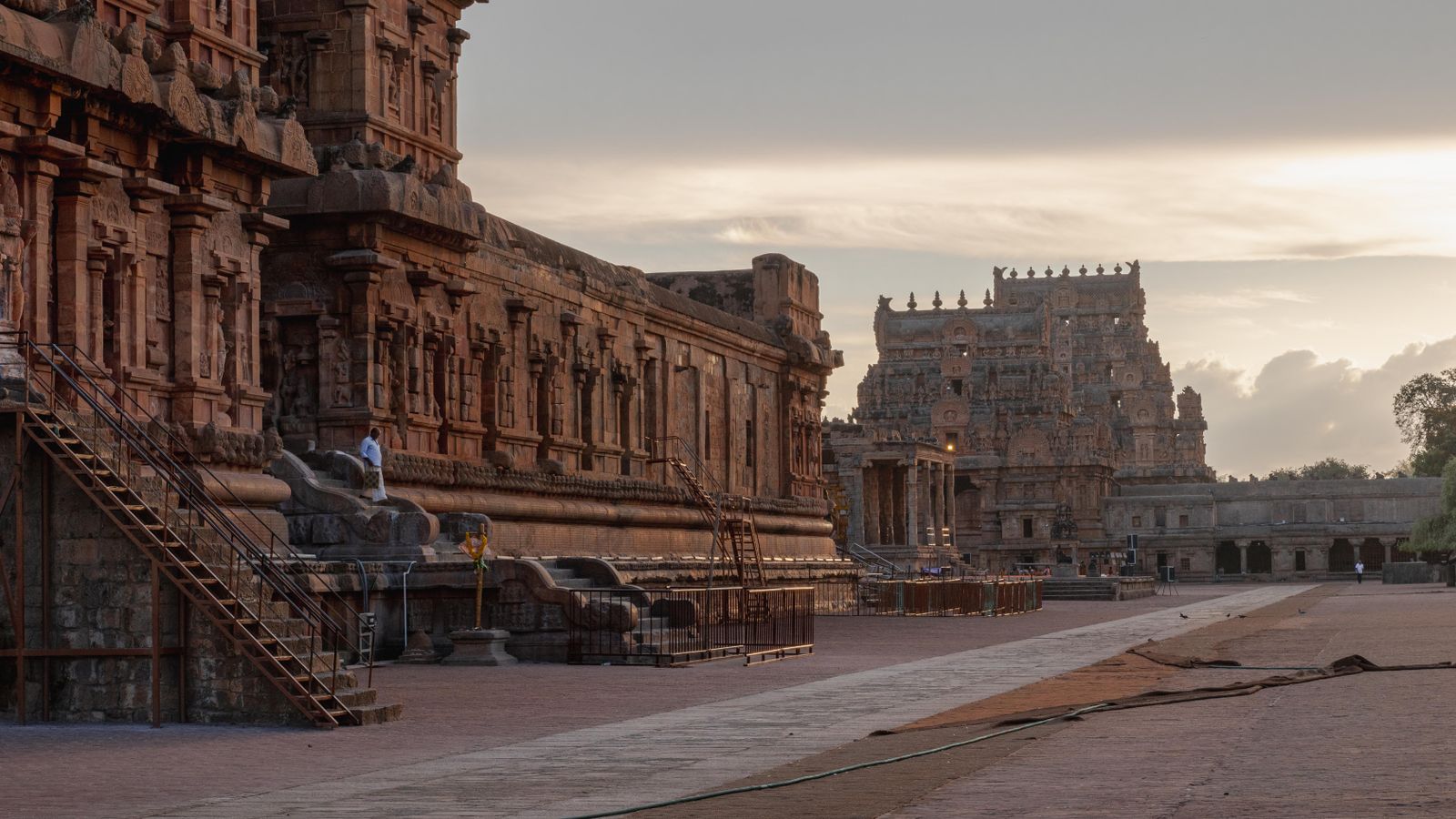 Brihadeeswarar Temple in Thanjavur glowing at sunset
