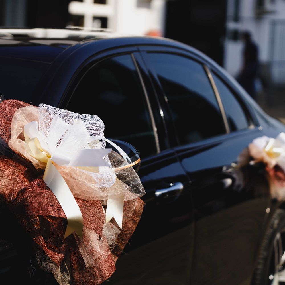 Tickhill — professional packers wrapping and boxing belongings