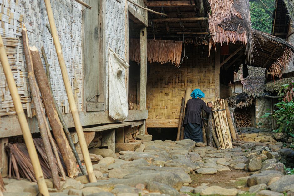 Ritual Adat dan Kearifan Masyarakat Burmeso di Tengah Perubahan Zaman