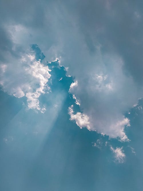 雲と青い空