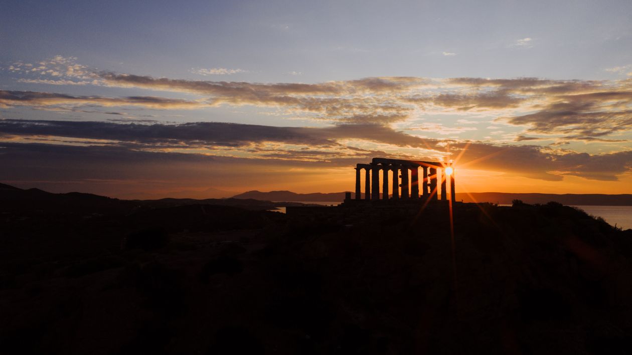 Sunset View of Temple of Poseidon at Sounion · Free Stock Photo