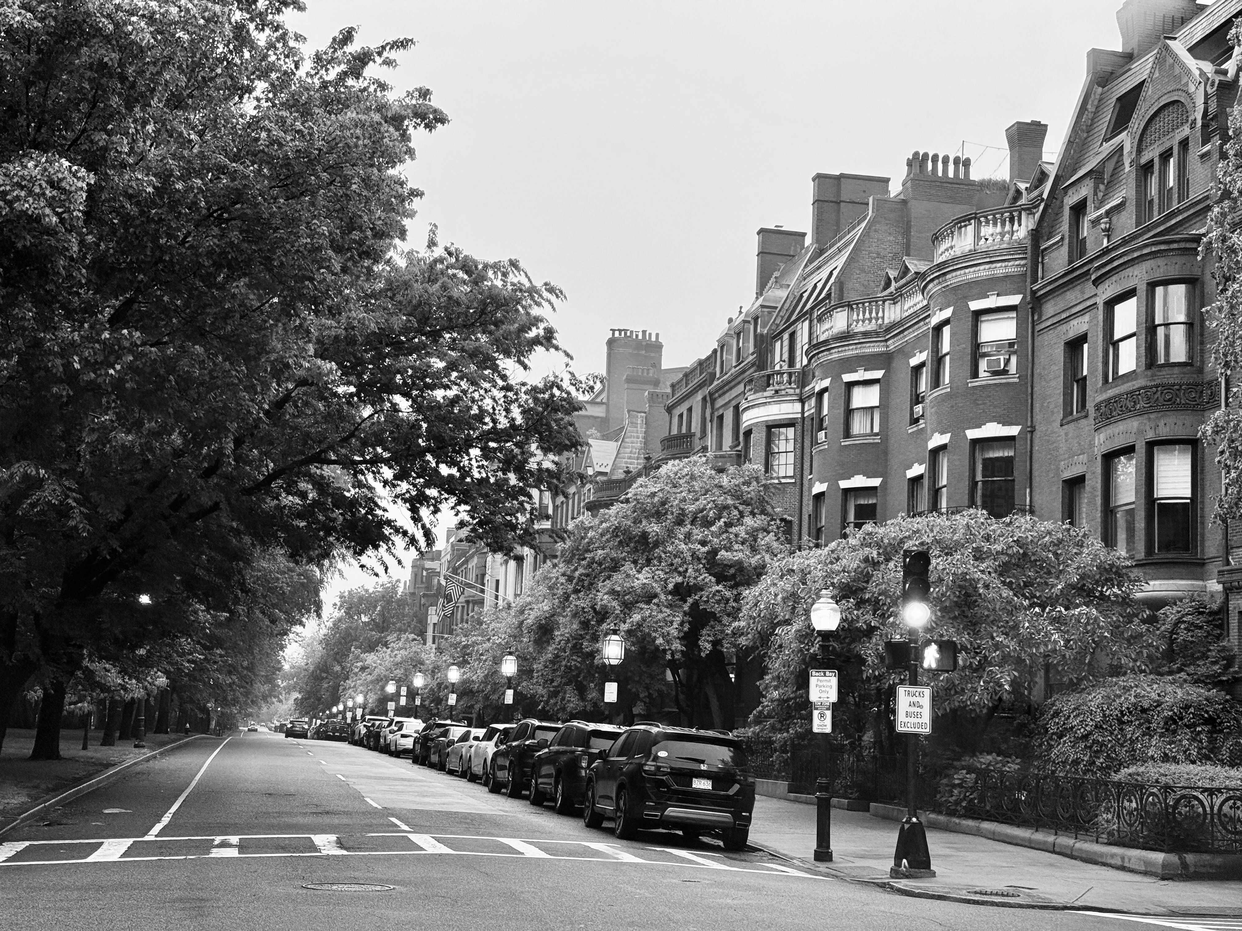 historic gold coast brownstones in Chicago luxury residential district