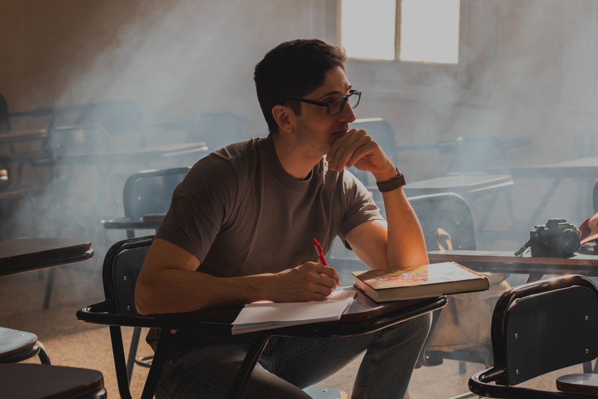 student moves in Cople — Student Moves in Cople — the working end of the job