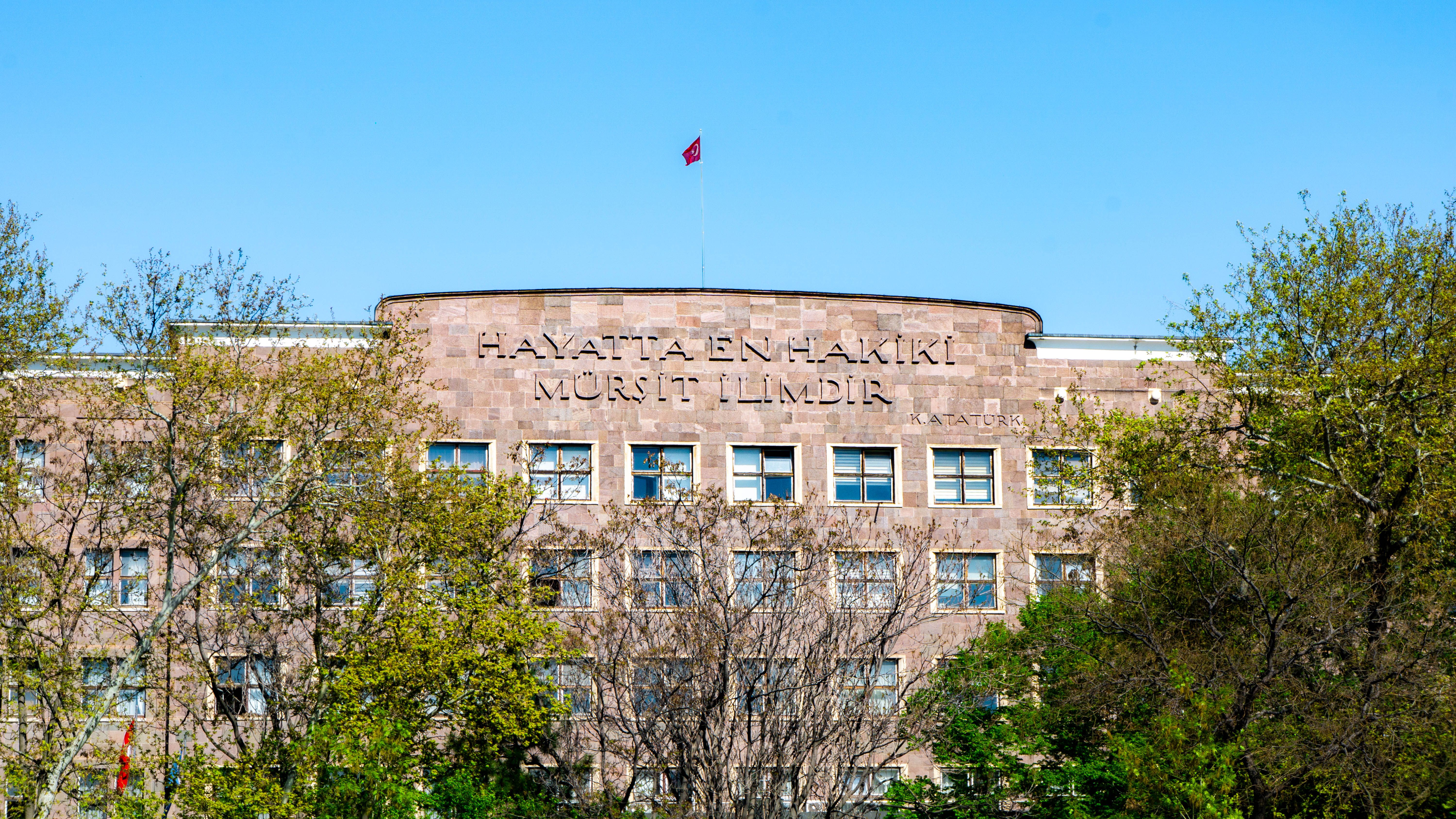 policy explainers policy analysis — Photo by Eren Arıcı on Pexels