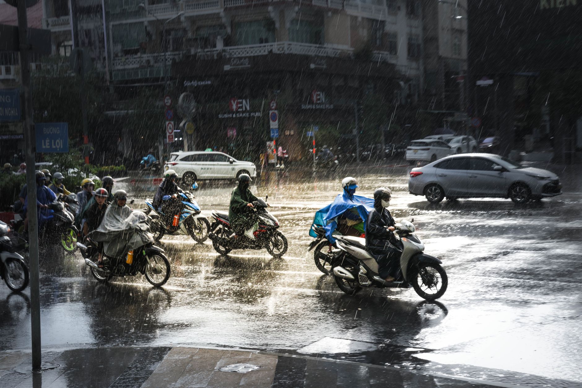 Monsoon Tyre Tips for Nagpur Riders - Stay Safe in the Rain