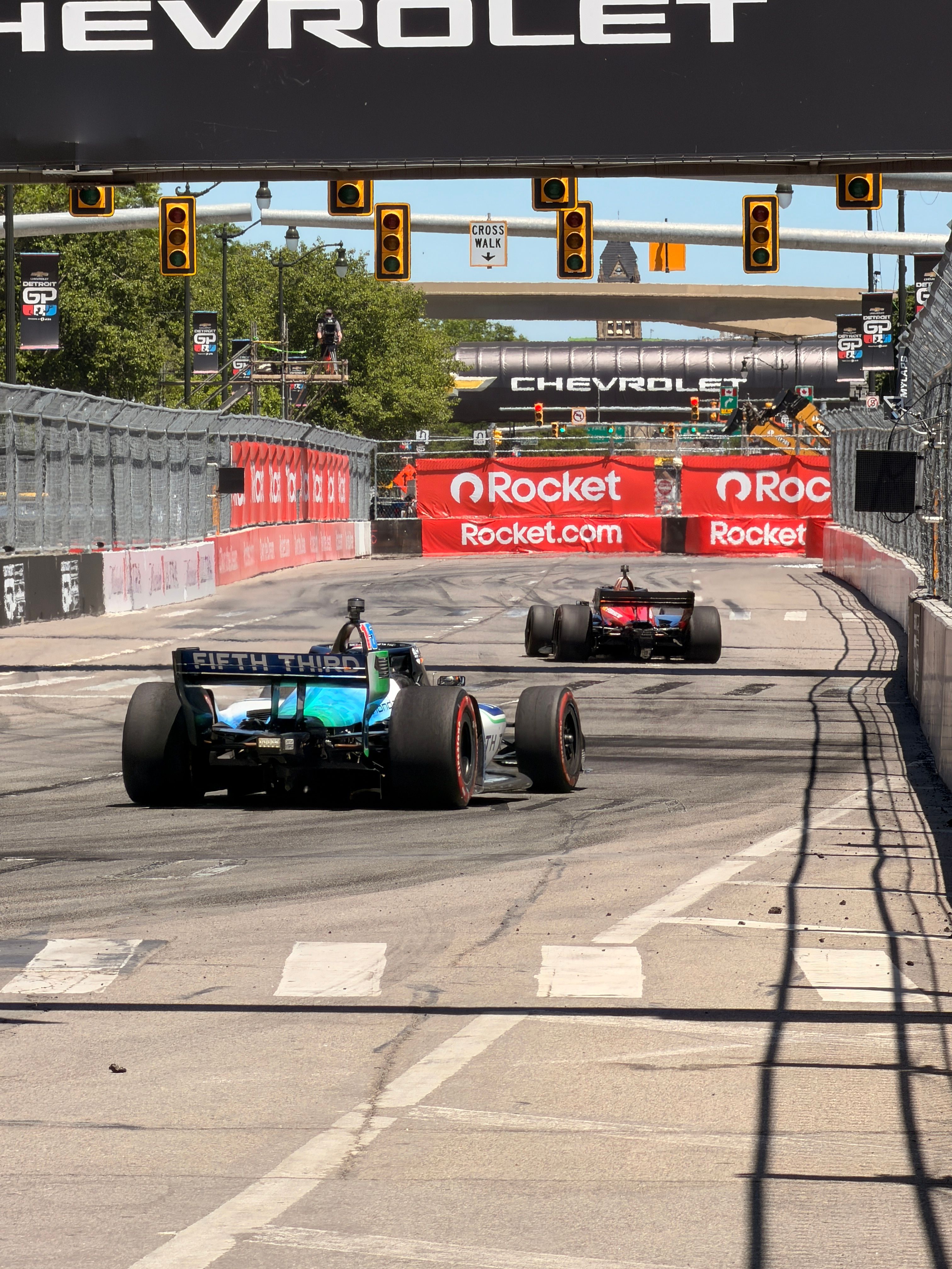 Exciting Race at Detroit Grand Prix Circuit · Free Stock Photo