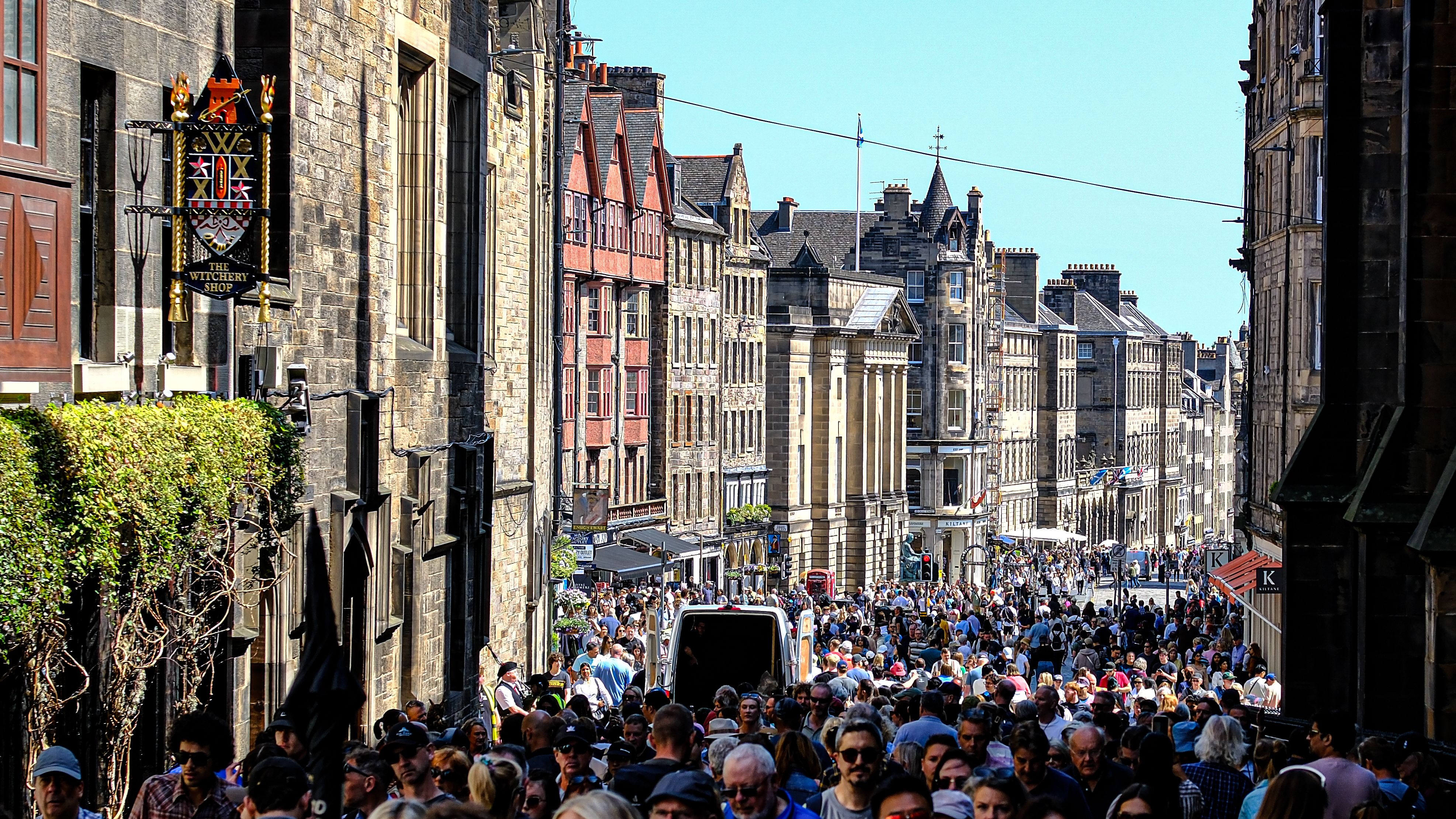 TV Festival Flees Edinburgh as Industry Gates Itself