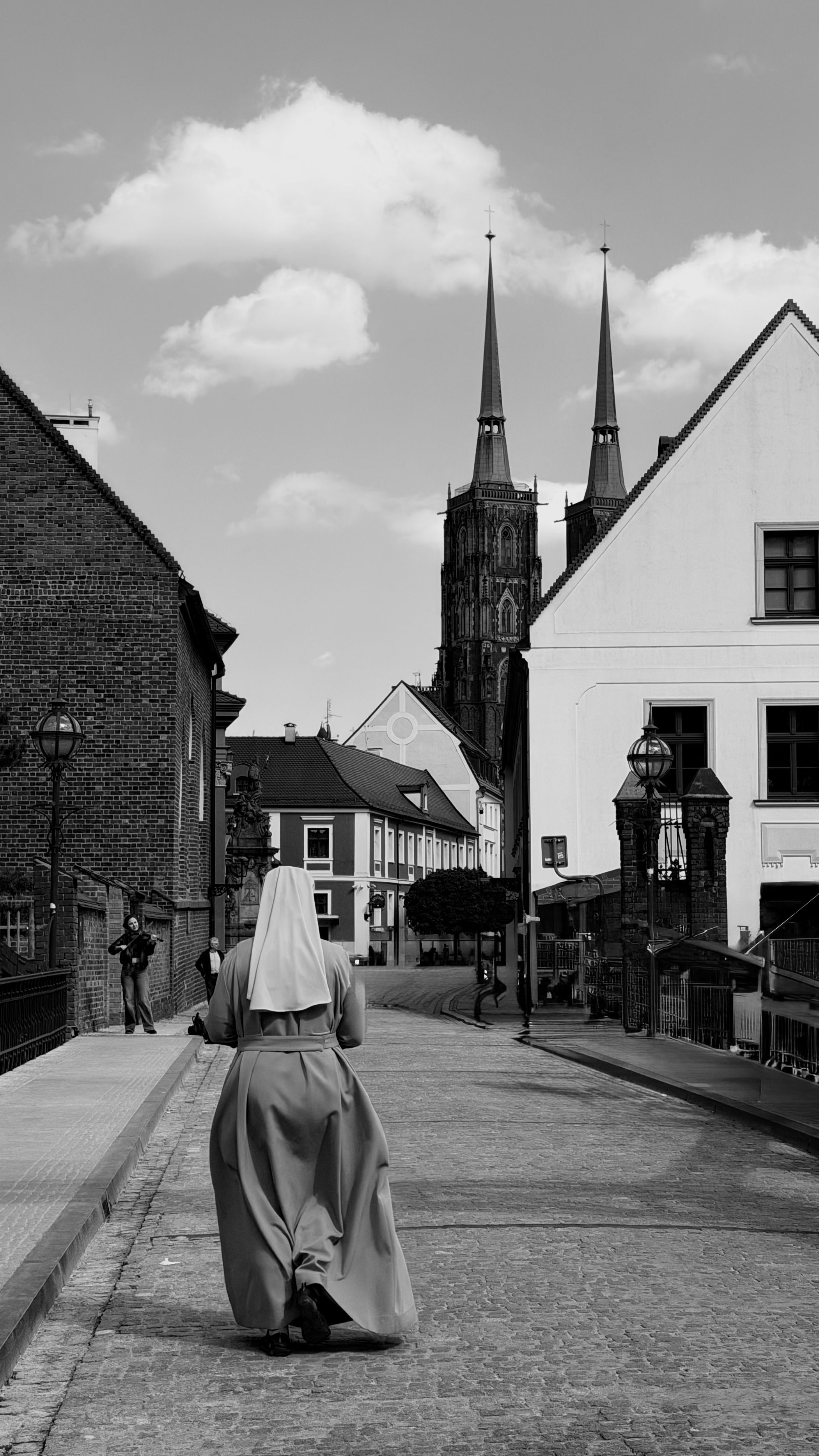 Black and White Historic Street Scene with Cathedral · Free Stock Photo