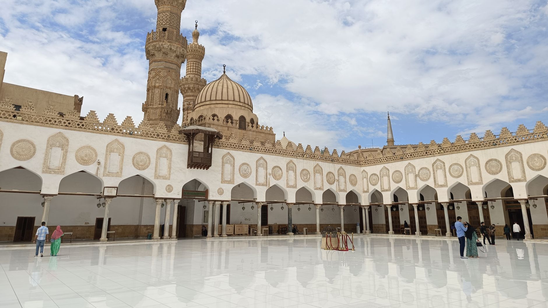 cairo islamic city al azhar mosque medieval architecture egypt