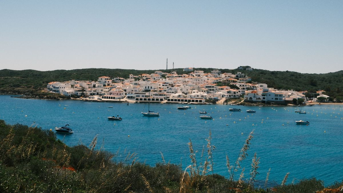 Les îles méconnues de la Méditerranée à visiter en 2026