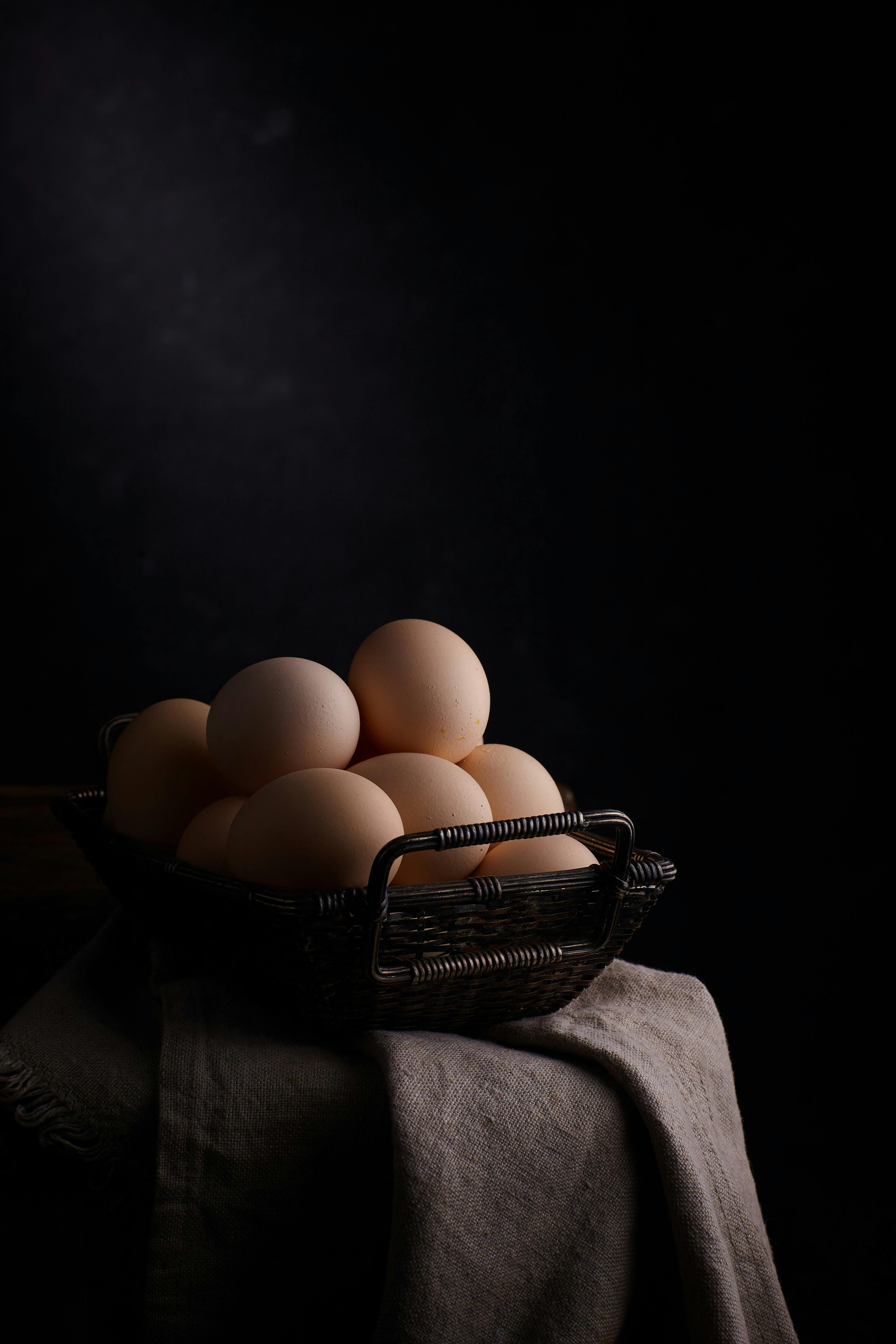 Exploring the Relationship of Eggs with Blood Sugar