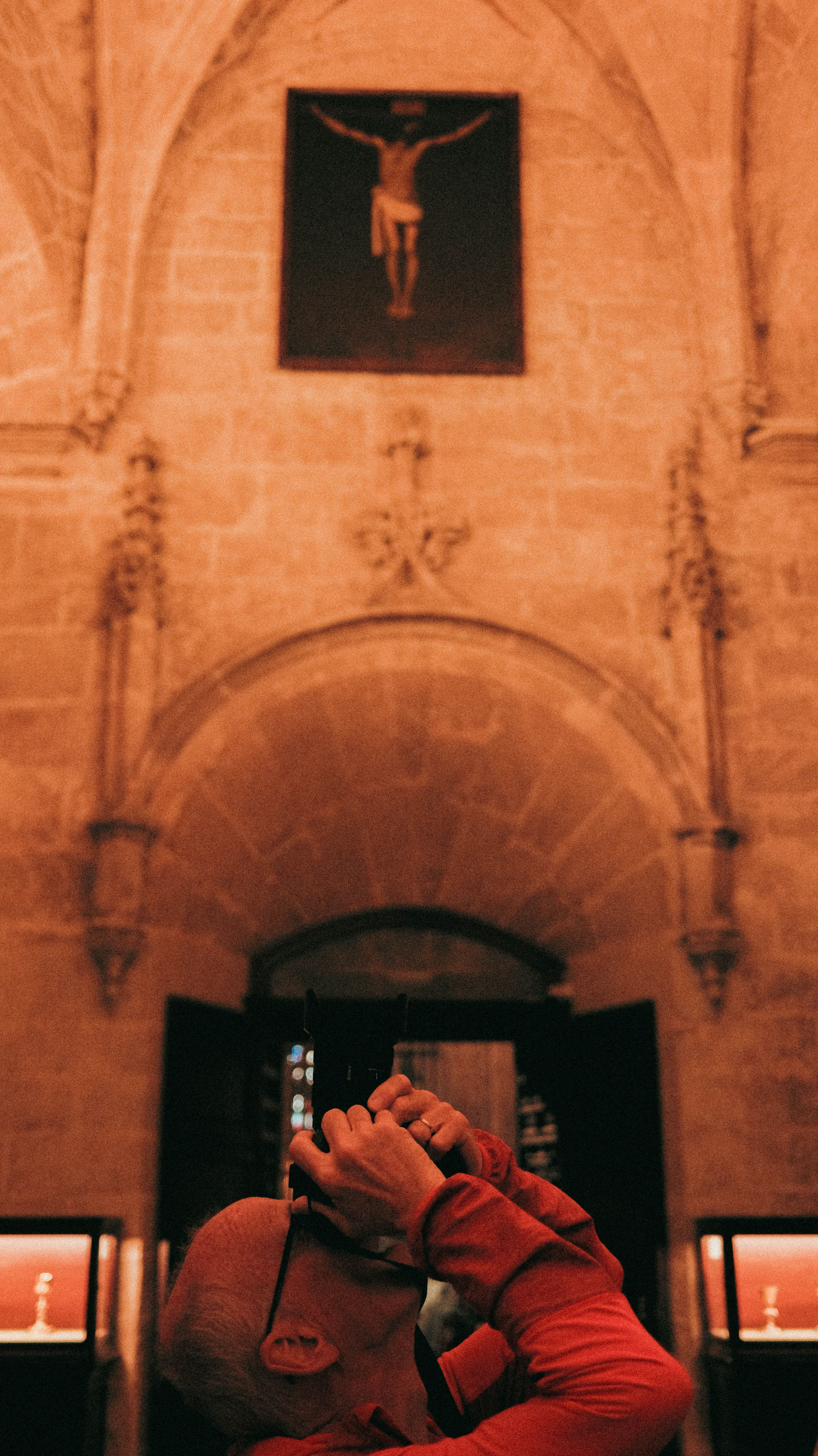 De franc Un fotògraf captura l'art interior de la Catedral de Sevilla, Espanya. Foto d'estoc