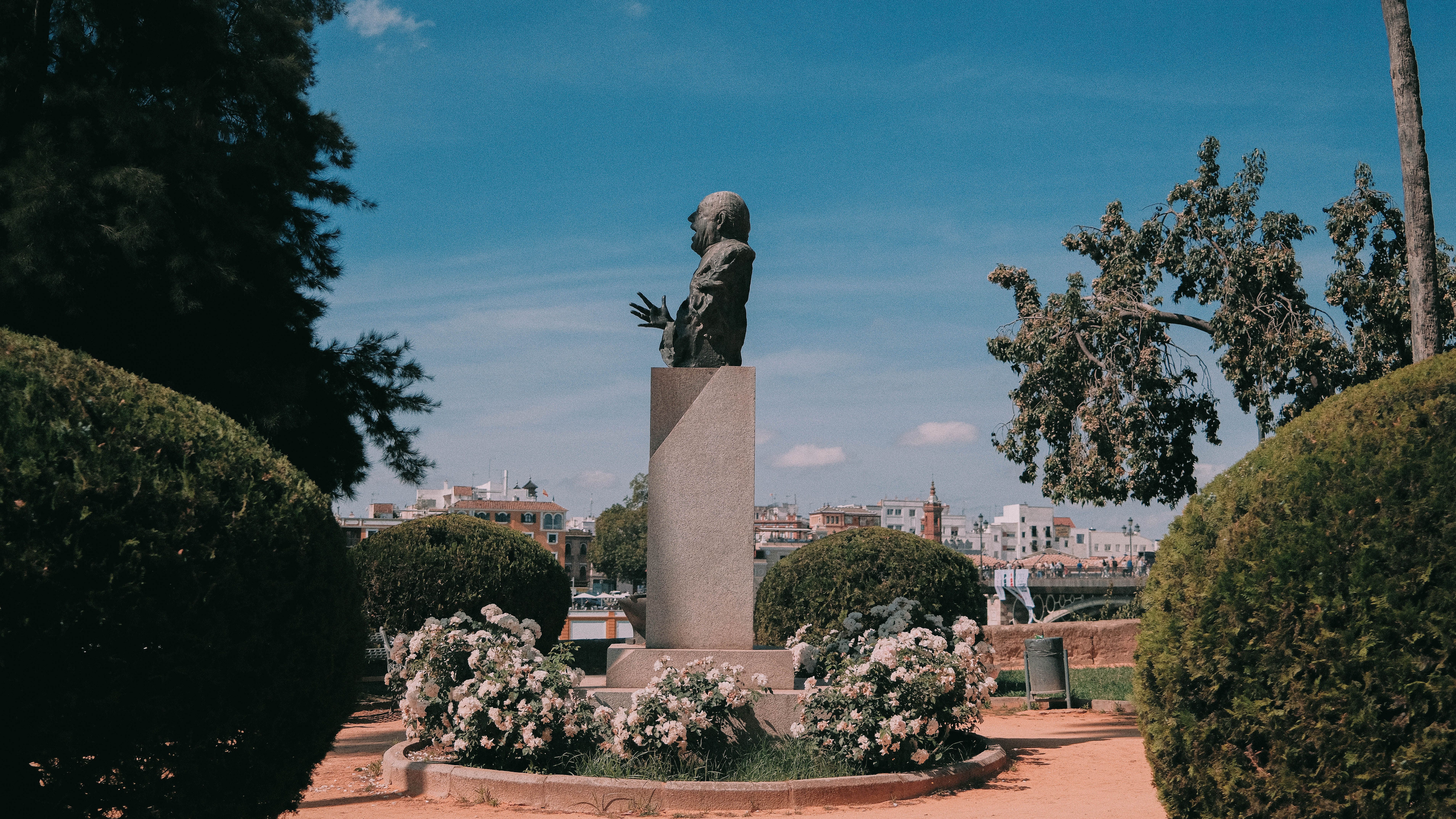 Isla Mágica & Alamillo Park