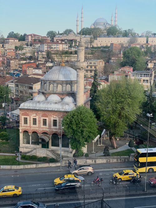 Free Istanbul's scenic view featuring the historic Mihrimah Sultan Mosque with bustling streets below. Stock Photo