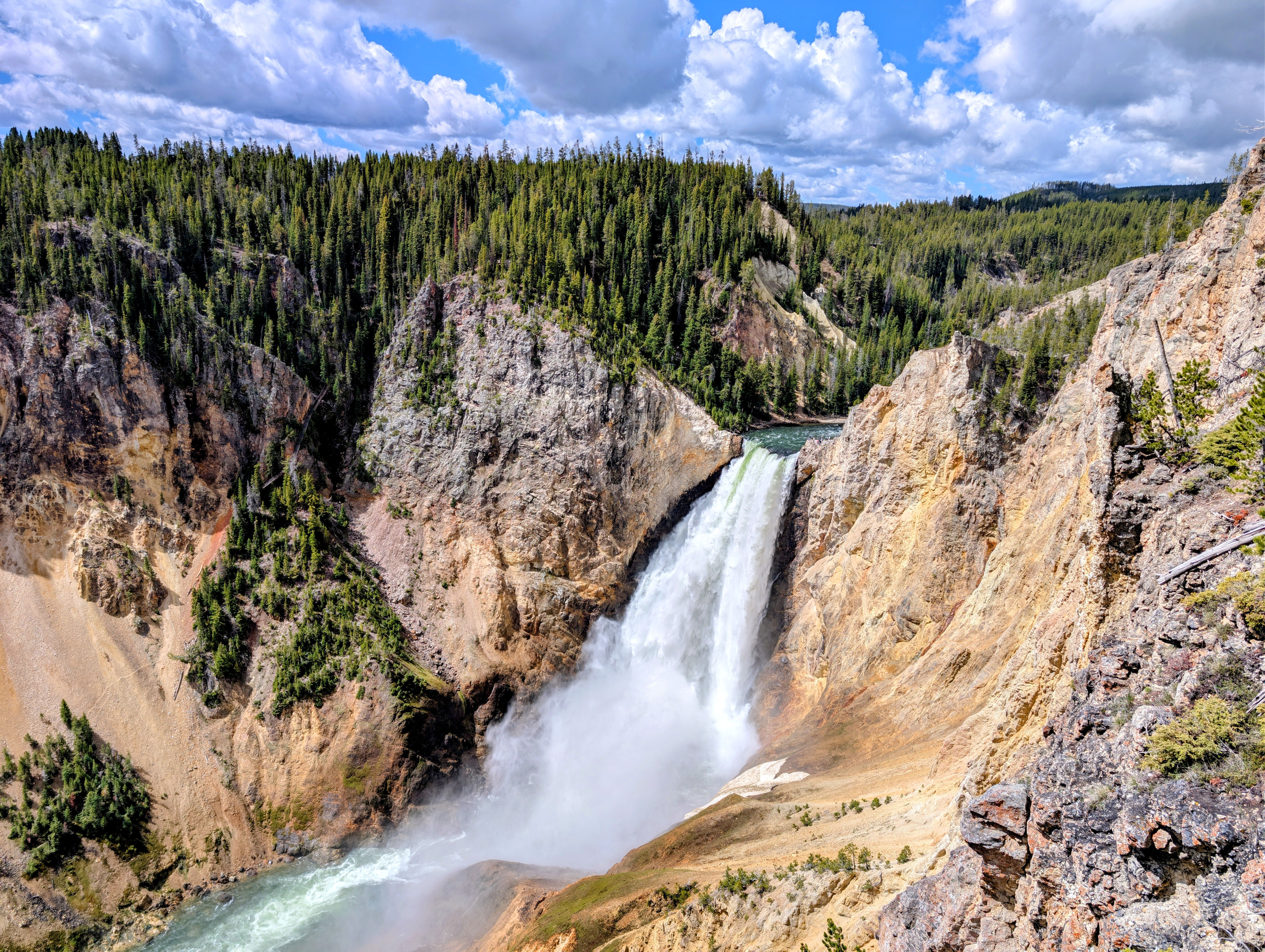 Wyoming tightens wastewater rules after Meta datacenter contractor flushed contaminated water — Photo by Brett Buskirk on Pex