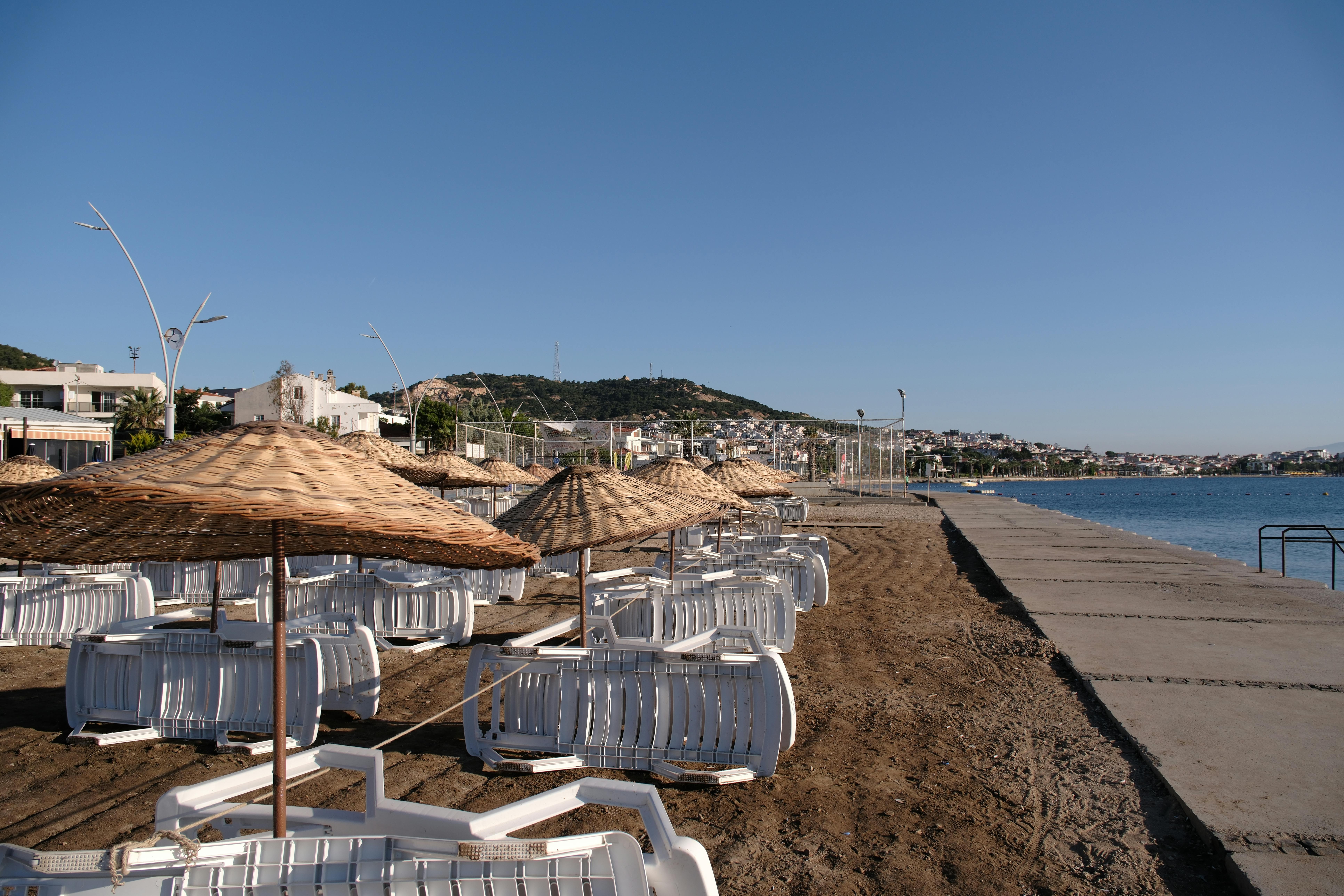 seaside lifestyle and travel: a beginner's guide