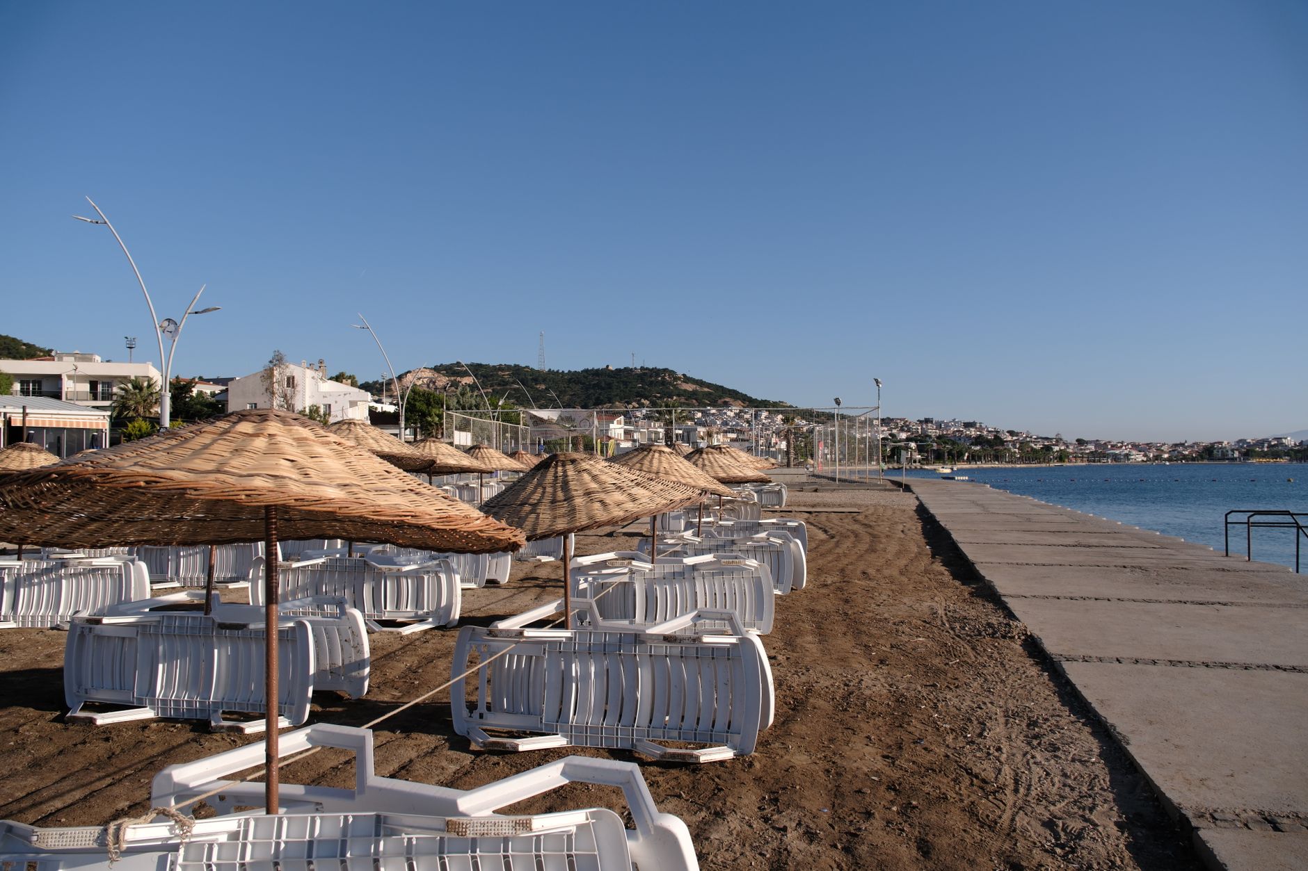 seaside lifestyle and travel: a beginner's guide