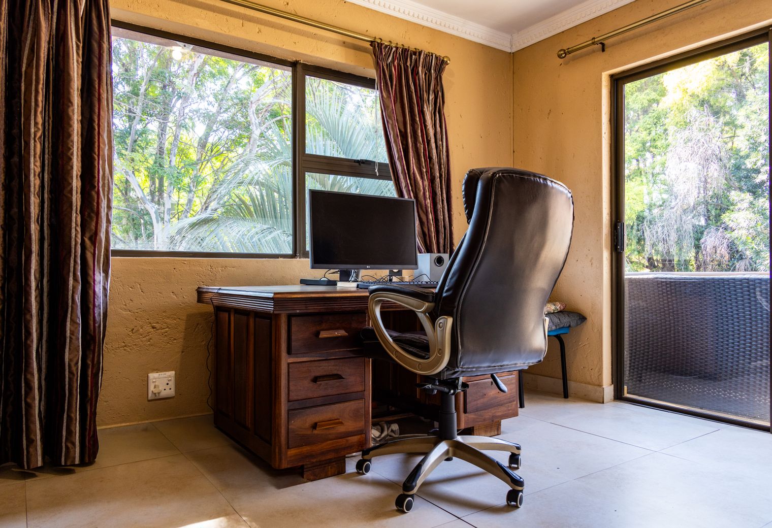 North Sheen — office relocation team moving desks and equipment
