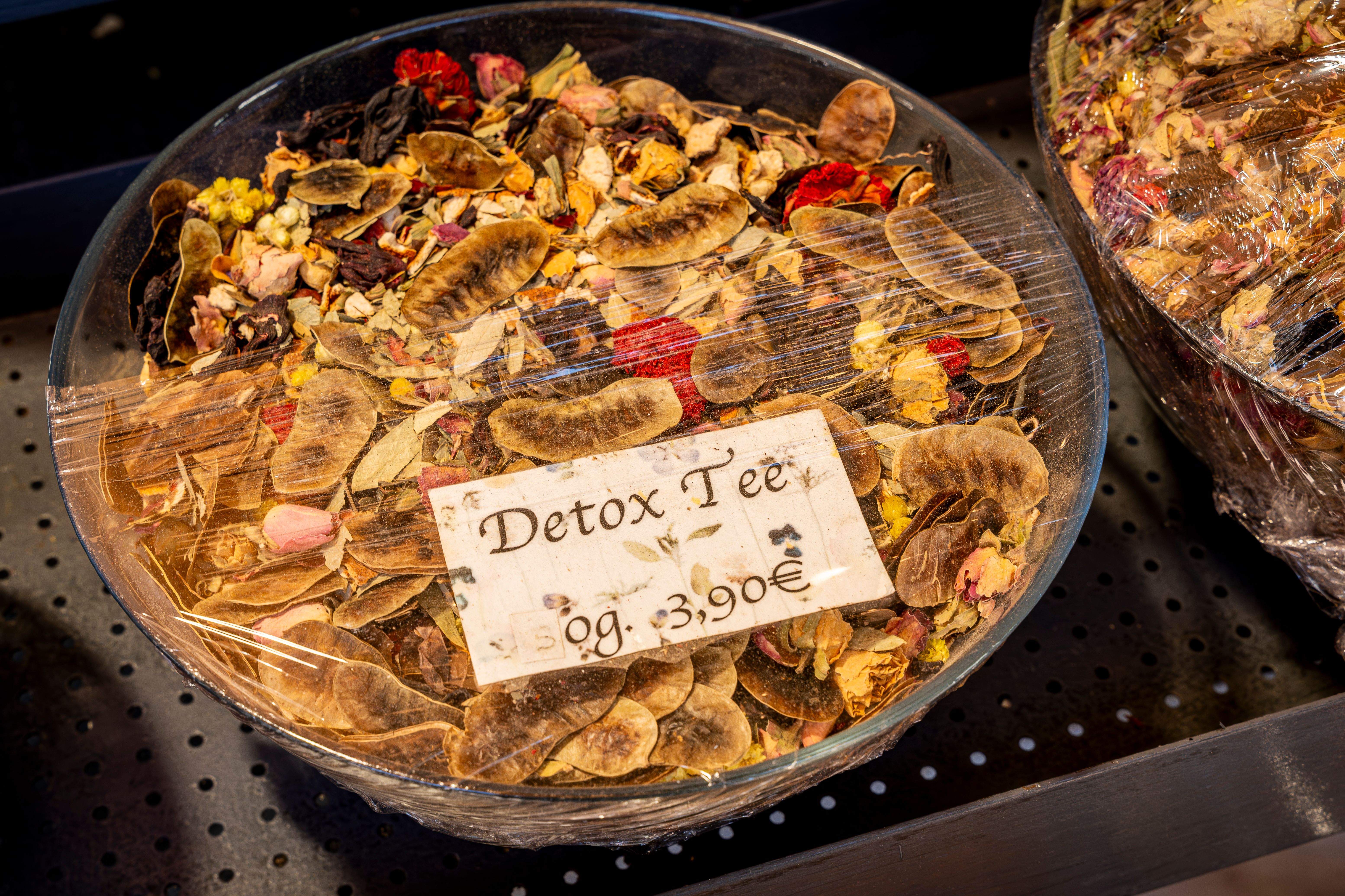 Chinese Slimming Tea: What I Found After Trying Three Varieties