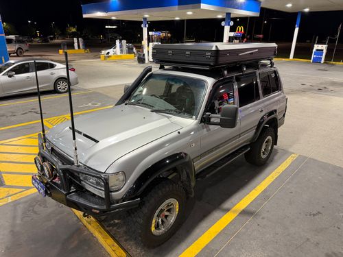 Free stock photo of 80 series toyota Stock Photo