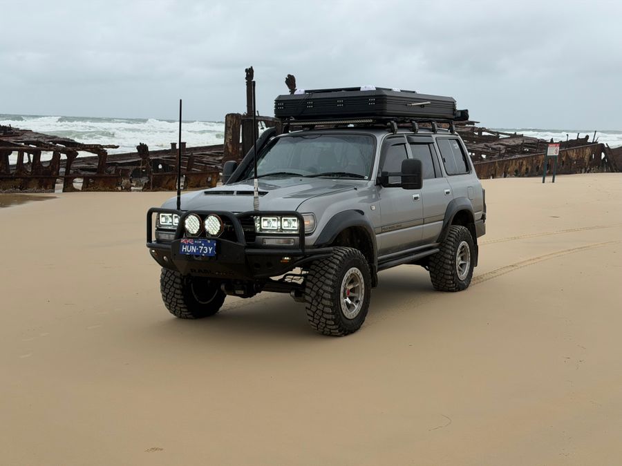 K'gari: the ferry, the lakes and 75 Mile Beach