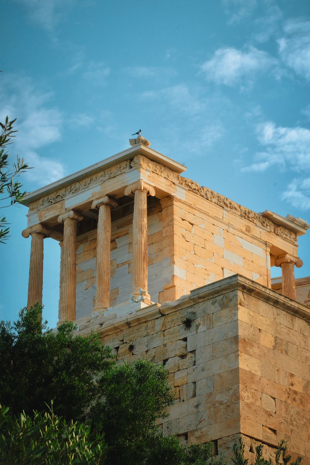 Ancient Greek Temple in Athens Under Blue Sky · Free Stock Photo