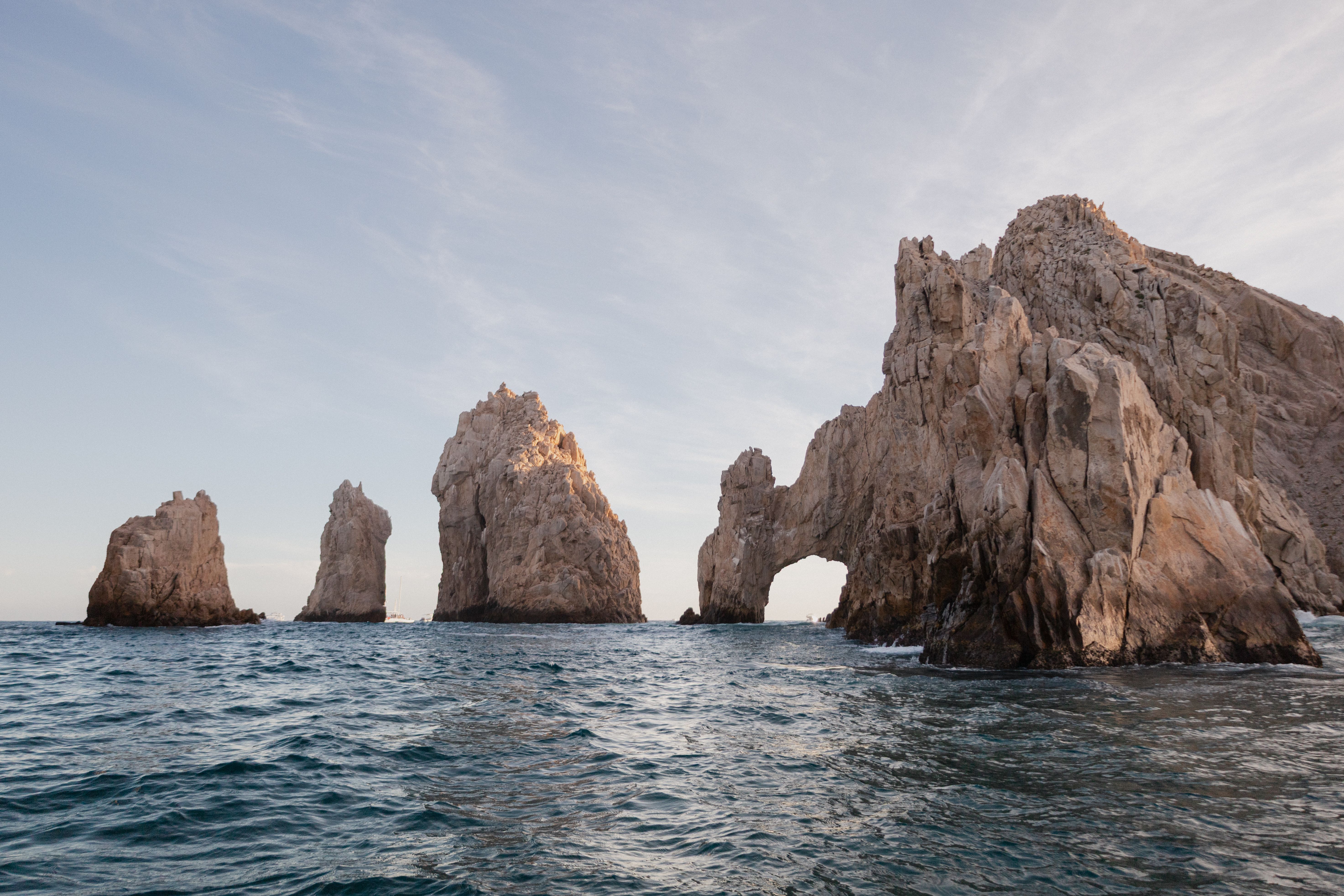 Explore the stunning natural beauty of the Arch of Cabo San Lucas, a famous landmark in Mexico.