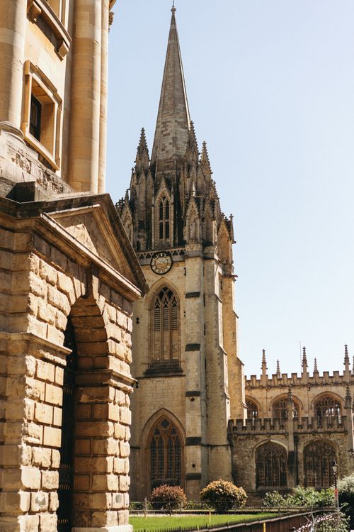 Free Stunning view of historic Oxford architecture showcasing captivating spires and stone details. Stock Photo