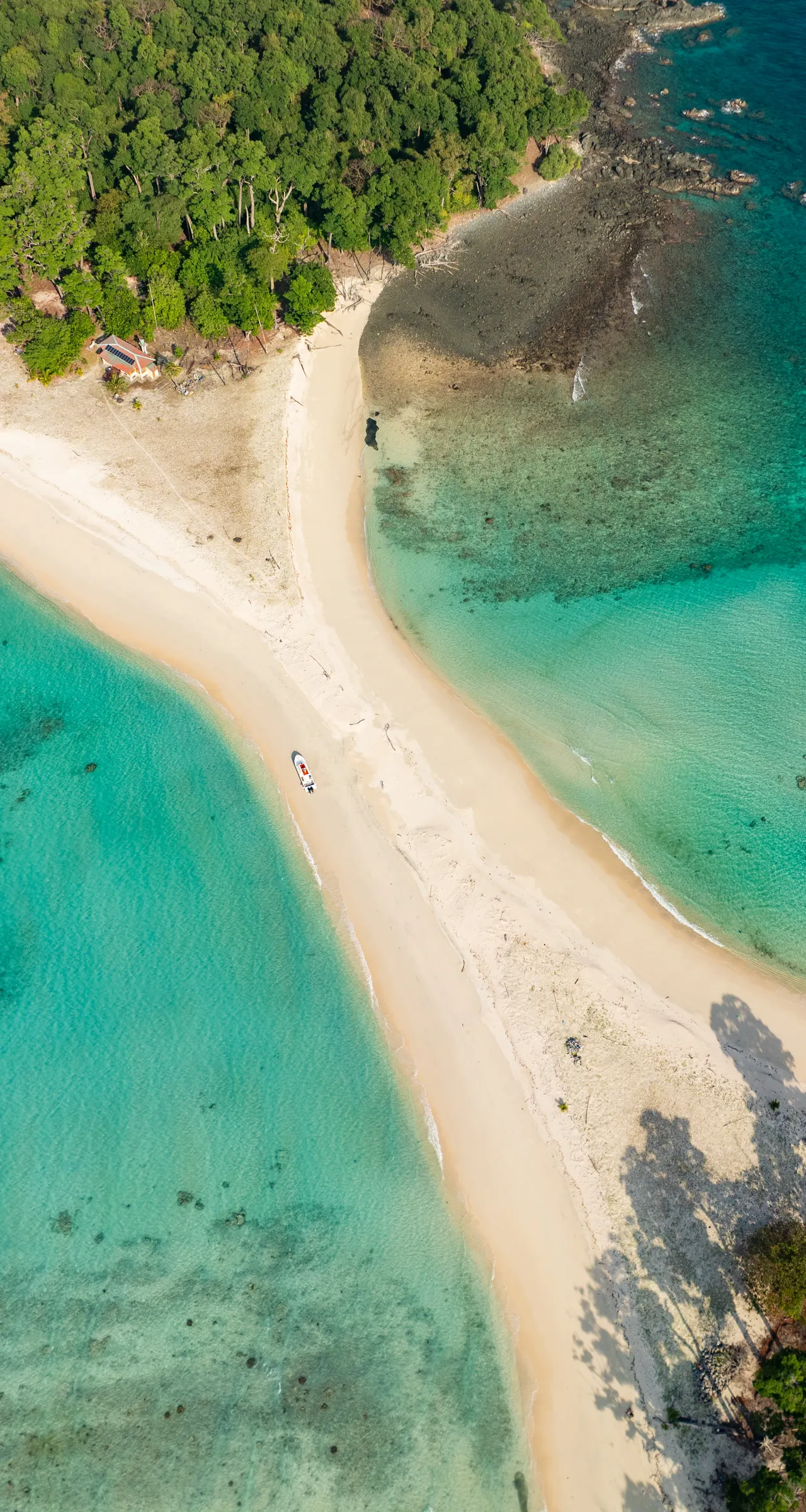 Private Boat Charter to the Cinque Islands